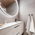 Casa vacanze Outi, New Luxury In äkäslompolo, Lapland