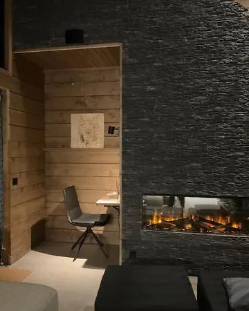 Outi, A Luxurious In Aekaeslompolo, Lapland Tatil Evi Äkäslompolo