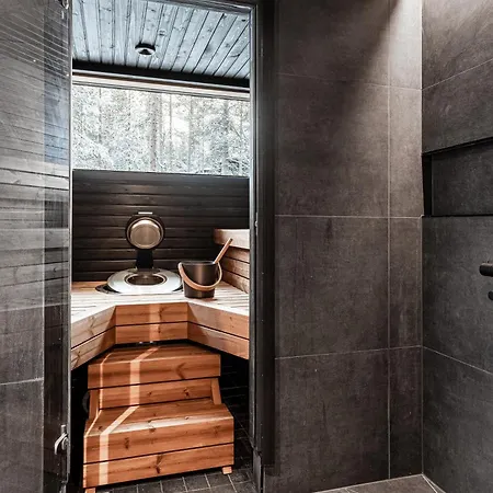 Outi, A Luxurious In Aekaeslompolo, Lapland Tatil Evi