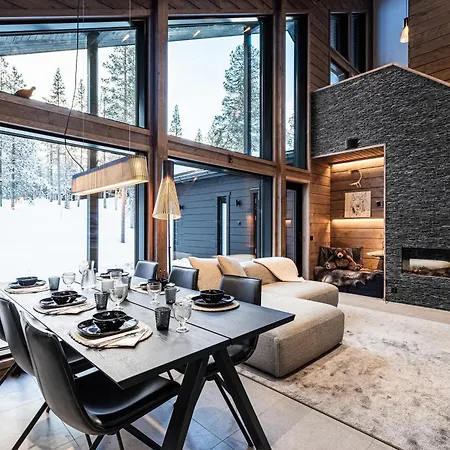 Сasa de vacaciones Outi, A Luxurious In Aekaeslompolo, Lapland *