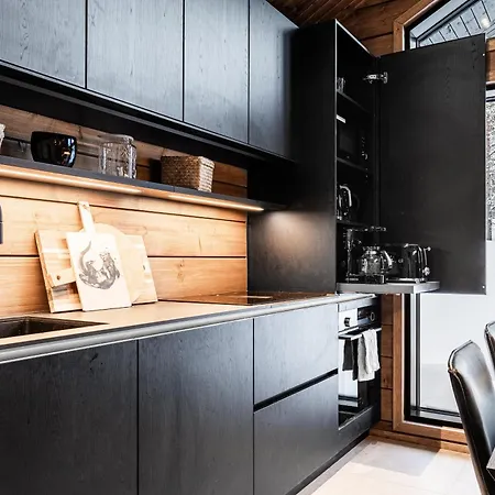 Tatil Evi Outi, A Luxurious In Aekaeslompolo, Lapland Äkäslompolo