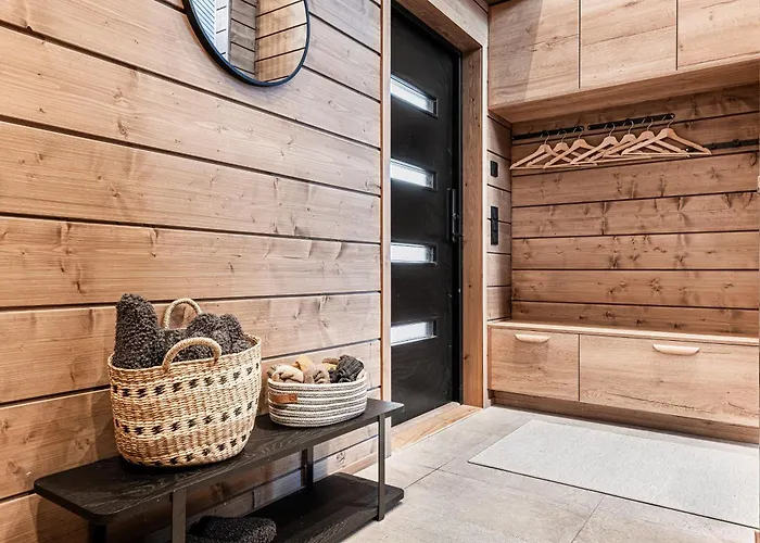 Outi, New Luxury In äkäslompolo, Lapland *